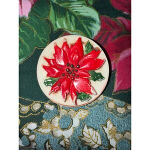 Brooch / Pin / Christmas / Poinsettia / Flower / Plastic / Hong Kong